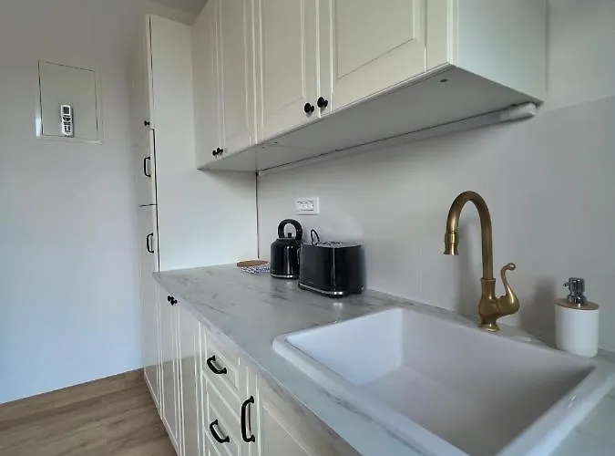 Appartement Romana - Free Private Parking