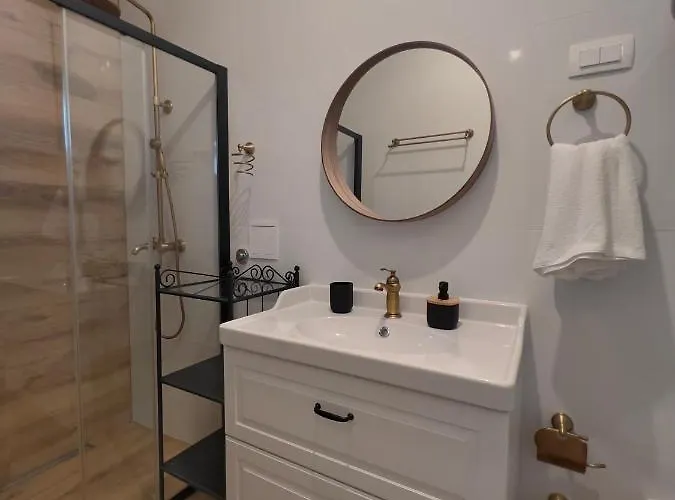 アパート Romana - Free Private Parking リュブリャナ