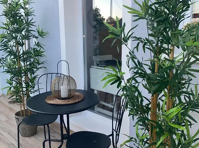 アパート Romana - Free Private Parking リュブリャナ